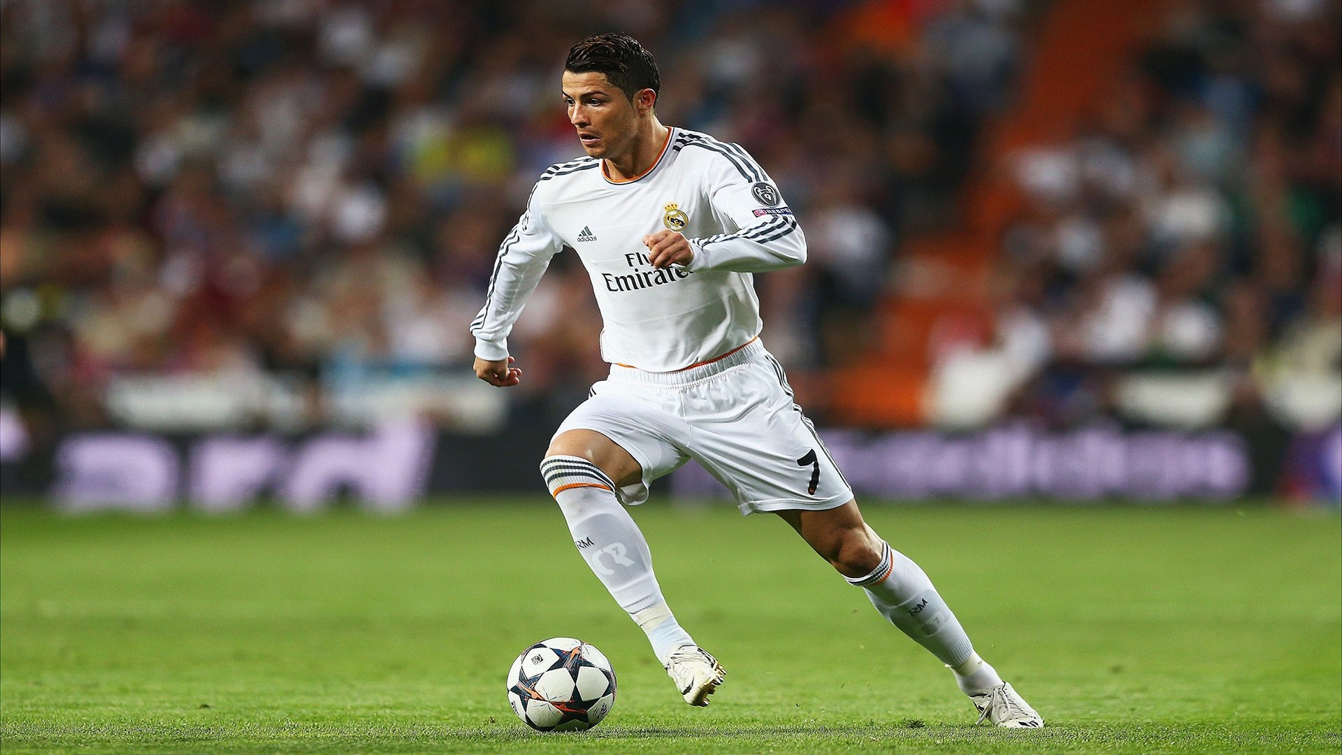 百家乐多台下注-曼联国际比赛日强势反弹,媒体一致点评森林狼回应争议备战欧联